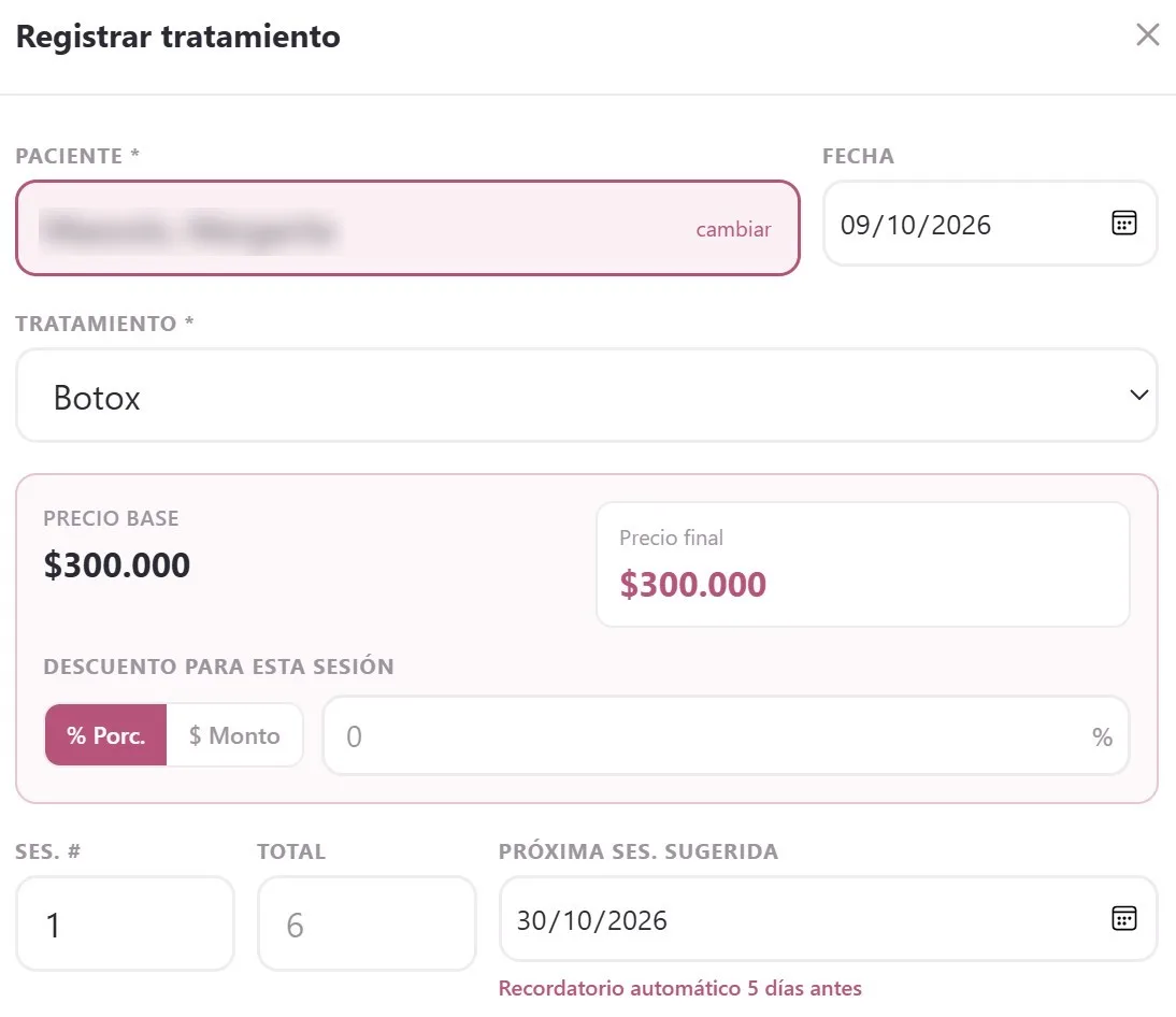 Registro de tratamiento con precio, sesión y próxima sesión sugerida